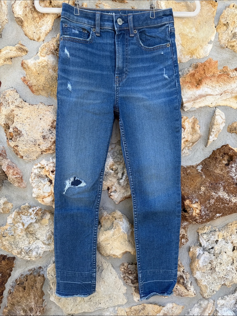 Gap teen sky high skinny ankle size 10 distressed raw hem